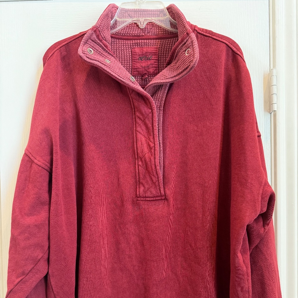 American Eagle/Aerie snap sweatshirt
